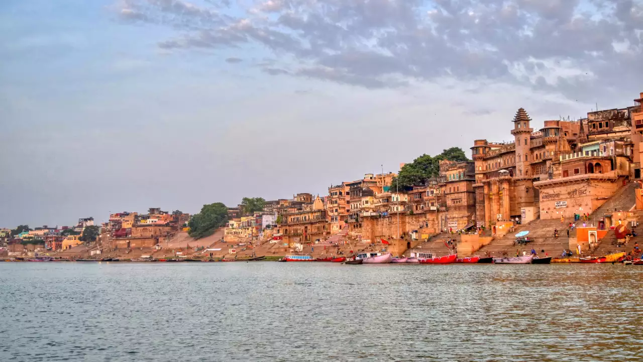 Destination Pakistan